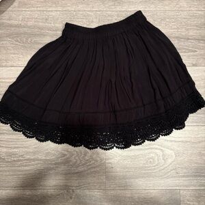 Elegant Black Lace Hem Skirt